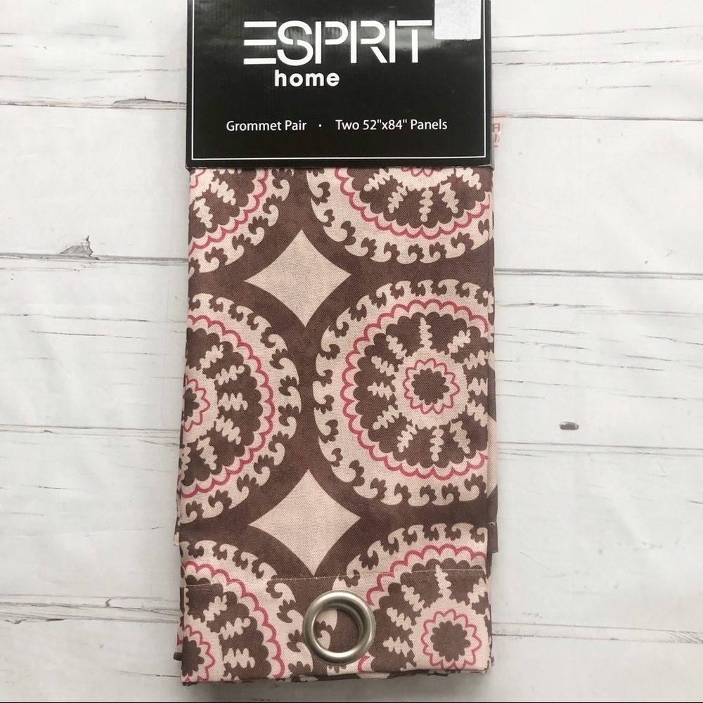 New 𝅺ESPRIT grommet Window Panels Drapes set brown print Retro style new